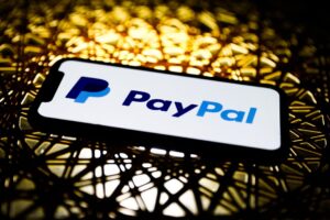 paypal-is-considering-launching-its-own-cryptocoin-report-says-cnet